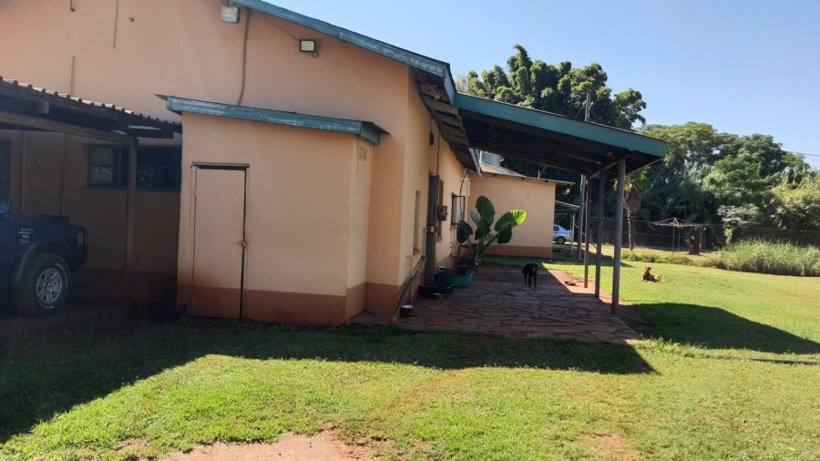 10 Bedroom Property for Sale in Rietfontein A H North West